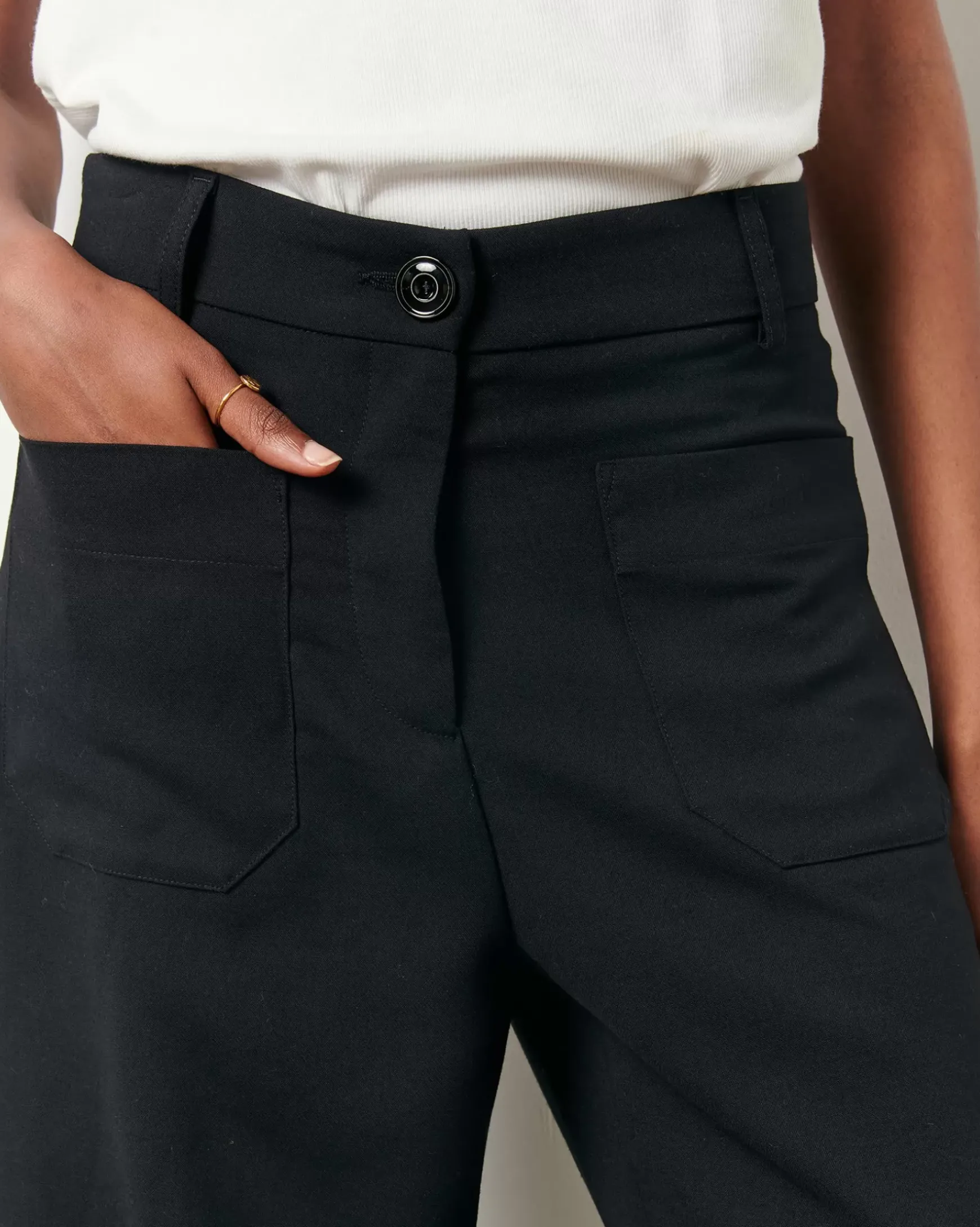 New Sessùn Hudkin Black
